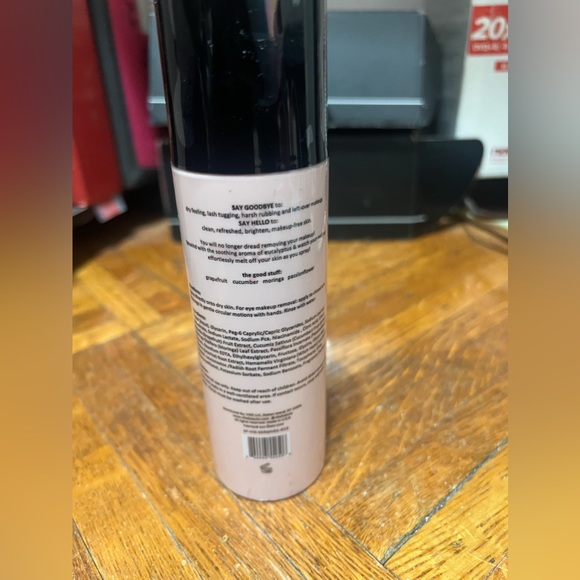 Vike makeup melt - Picture 2 of 2